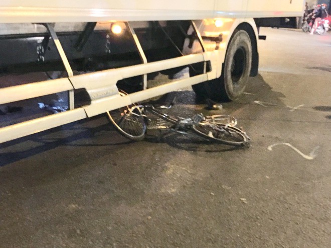 Bé gái 14 tuổi bị xe tải cán trên đường về phòng trọ - Ảnh 3.