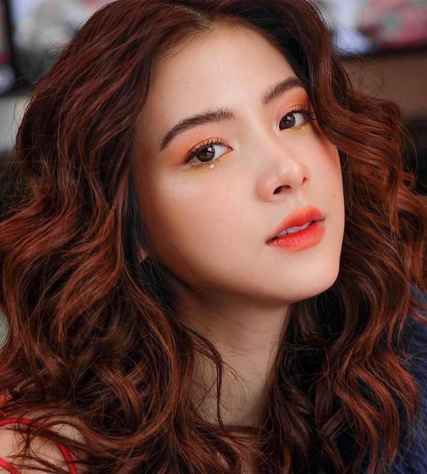 Nữ chính đáng yêu cấp thượng thừa của Friend Zone: Nàng thơ thanh xuân của đất Thái với tài khoản 4 triệu followers - Ảnh 6. Nữ chính đáng yêu cấp thượng thừa của Friend Zone: Nàng thơ thanh xuân của đất Thái với tài khoản 4 triệu followers - Ảnh 6.