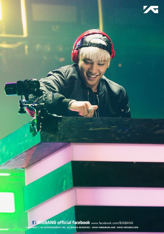 Nhìn lại hoạt động của 3 idol vừa nói lời từ giã Kpop: Người đa tài, sự nghiệp thăng hoa; kẻ mờ nhạt ít ai biết đến - Ảnh 7. Nhìn lại hoạt động của 3 idol vừa nói lời từ giã Kpop: Người đa tài, sự nghiệp thăng hoa; kẻ mờ nhạt ít ai biết đến - Ảnh 7.
