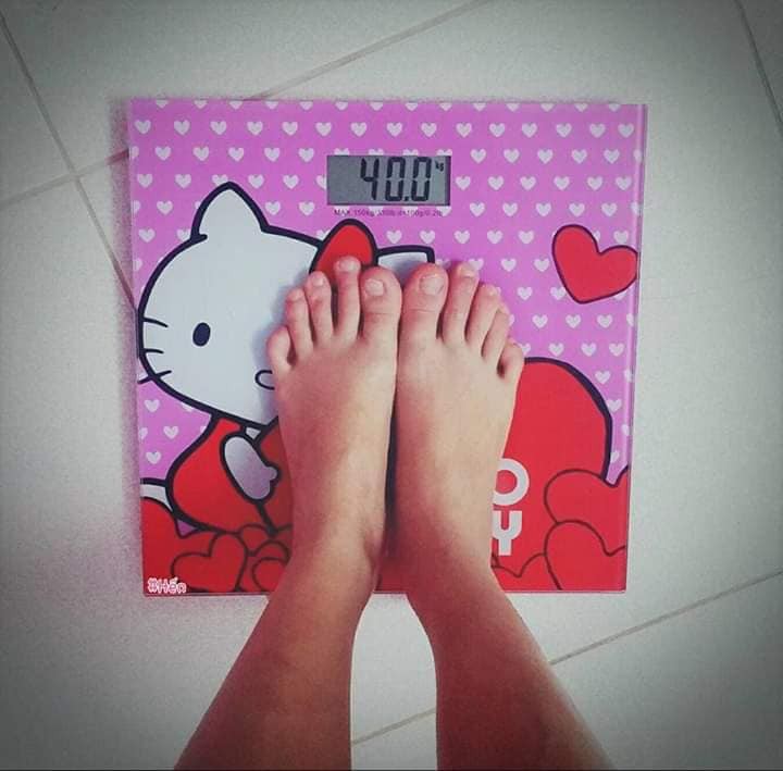 Mong quý khách tặng quà Hello Kitty thay cho phong bì - dòng ghi trên thiệp cưới của cô gái cuồng Mèo hồng khiến dân mạng cười nghiêng ngả - Ảnh 5. Mong quý khách tặng quà Hello Kitty thay cho phong bì - dòng ghi trên thiệp cưới của cô gái cuồng Mèo hồng khiến dân mạng cười nghiêng ngả - Ảnh 5.
