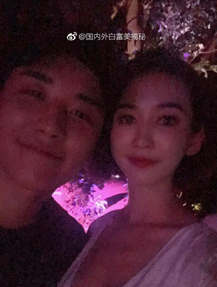 Choáng với danh sách kết bạn tứ phương của thánh ngoại giao Seungri: Hàn, Trung, Nhật, Singapore... đến Việt Nam - Ảnh 11. Choáng với danh sách kết bạn tứ phương của thánh ngoại giao Seungri: Hàn, Trung, Nhật, Singapore... đến Việt Nam - Ảnh 11.