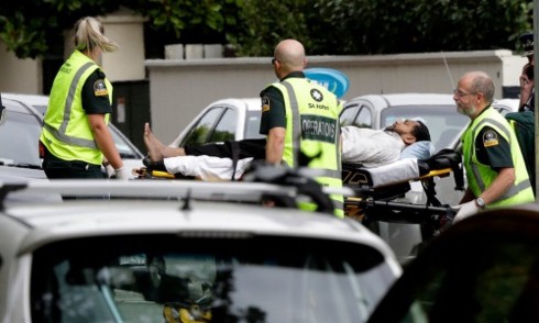 Vụ xả súng tại New Zealand: Gia đình nghi phạm xin lỗi các nạn nhân - Ảnh 1.
