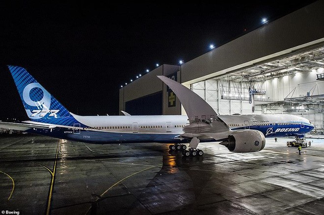  Boeing âm thầm ra mắt máy bay chở khách dài nhất thế giới - Ảnh 5.