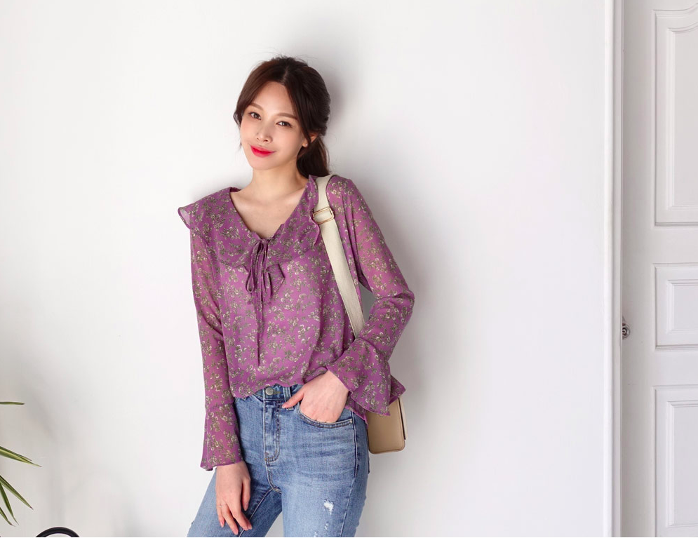Áo cổ lá sen chính thức là tâm điểm mua sắm của chị em công sở năm nay - Ảnh 11. Áo cổ lá sen chính thức là tâm điểm mua sắm của chị em công sở năm nay - Ảnh 11.