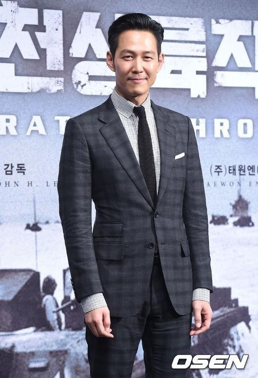 Bắt trend chuỗi phốt chấn động của Seungri, đài cáp jTBC tung phim lật tẩy mặt tối ở chính phủ Hàn - Ảnh 6.