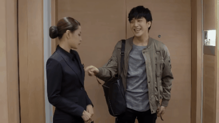 Giả làm trai bao, B Trần bị Chi Pu khinh thường trong Mối Tình Đầu Của Tôi - Ảnh 3.