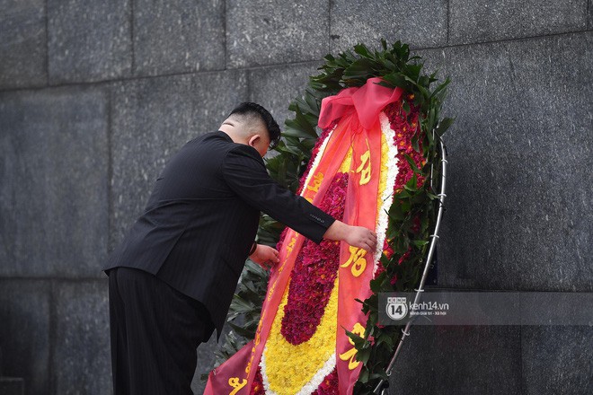 Chủ tịch Triều Tiên Kim Jong-un đến viếng đài tưởng niệm các Anh hùng, Liệt sĩ và lăng Chủ tịch Hồ Chí Minh - Ảnh 16.