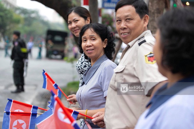 Chủ tịch Triều Tiên Kim Jong-un đến viếng đài tưởng niệm các Anh hùng, Liệt sĩ và lăng Chủ tịch Hồ Chí Minh - Ảnh 8.