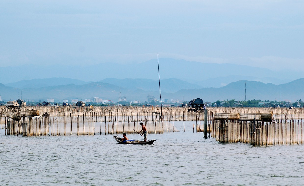 Đã tìm ra địa điểm thực hiện cảnh quay đầu tiên của “Mắt biếc” tại Huế: Đẹp và bình yên như tranh là có thật! - Ảnh 7. Đã tìm ra địa điểm thực hiện cảnh quay đầu tiên của “Mắt biếc” tại Huế: Đẹp và bình yên như tranh là có thật! - Ảnh 7.