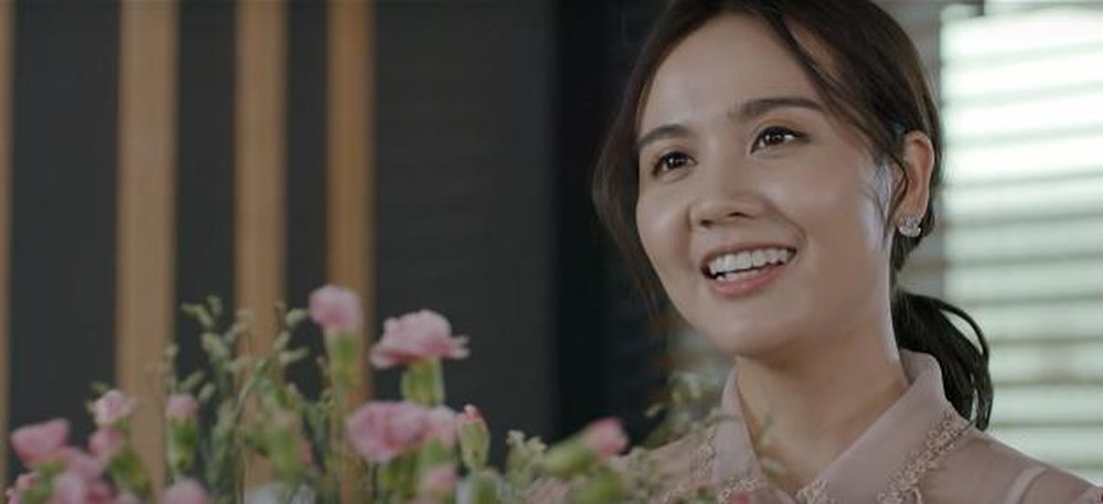 Bị ép làm người thứ ba trong chính cuộc hôn nhân của mình, Châu trong Chạy Trốn Thanh Xuân đáng thương hay đáng tội? - Ảnh 1. Bị ép làm người thứ ba trong chính cuộc hôn nhân của mình, Châu trong Chạy Trốn Thanh Xuân đáng thương hay đáng tội? - Ảnh 1.