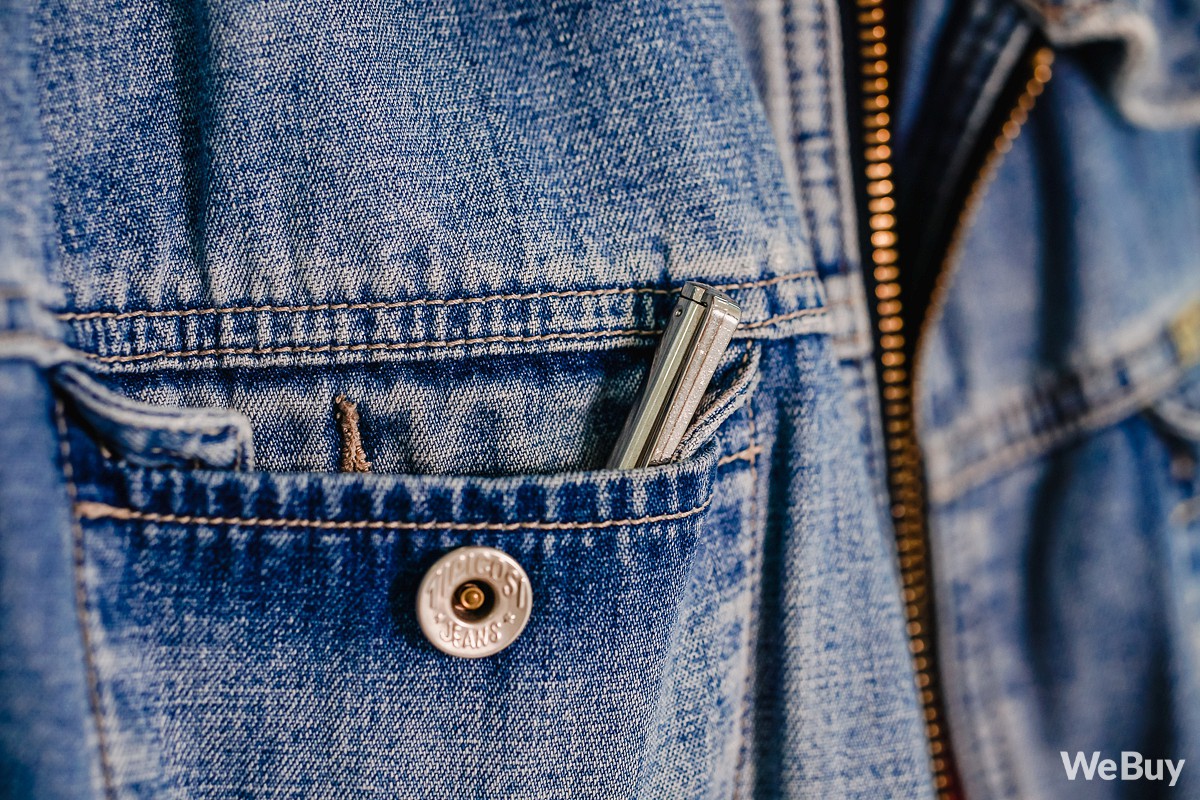 G&atilde;i ngứa thanh lịch với dụng cụ c&agrave;o lưng nh&igrave;n như c&acirc;y b&uacute;t mực nằm gọn trong t&uacute;i &aacute;o - Ảnh 6.