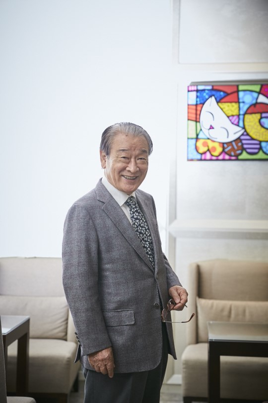 Ông nội quốc dân Lee Soon Jae sau 60 năm lăn lộn ngành giải trí: Không có đặc quyền nào cho người nổi tiếng - Ảnh 2.