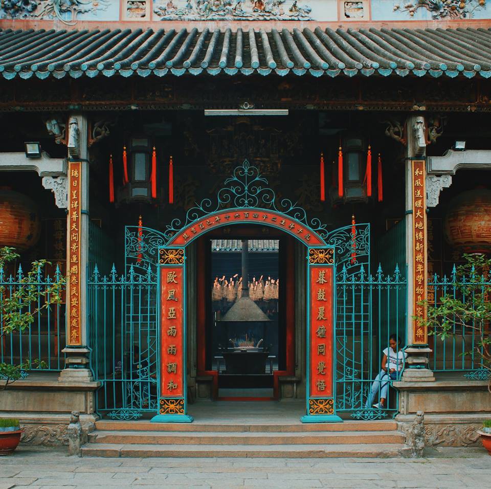 Biết là Sài Gòn có China Town nhưng không ngờ khi lên hình lại đẹp mê ly như thế này! - Ảnh 6. Biết là Sài Gòn có China Town nhưng không ngờ khi lên hình lại đẹp mê ly như thế này! - Ảnh 6.