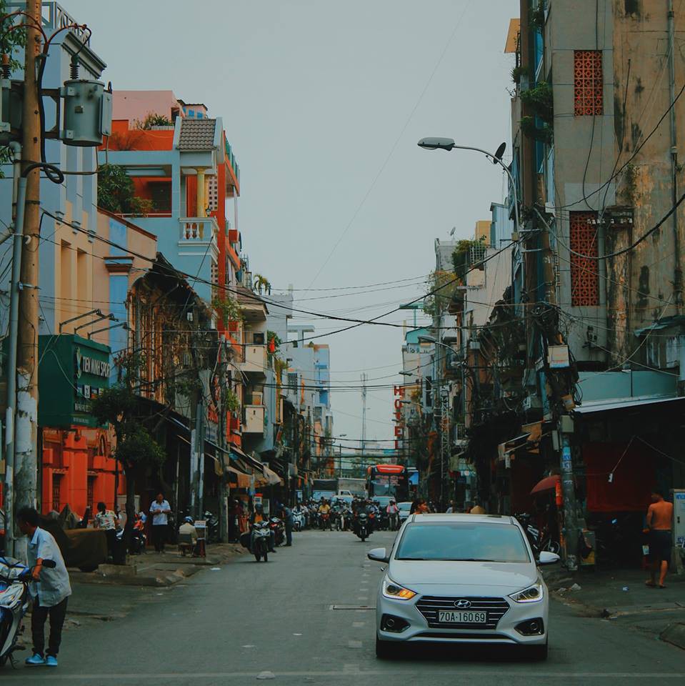 Biết là Sài Gòn có China Town nhưng không ngờ khi lên hình lại đẹp mê ly như thế này! - Ảnh 2. Biết là Sài Gòn có China Town nhưng không ngờ khi lên hình lại đẹp mê ly như thế này! - Ảnh 2.
