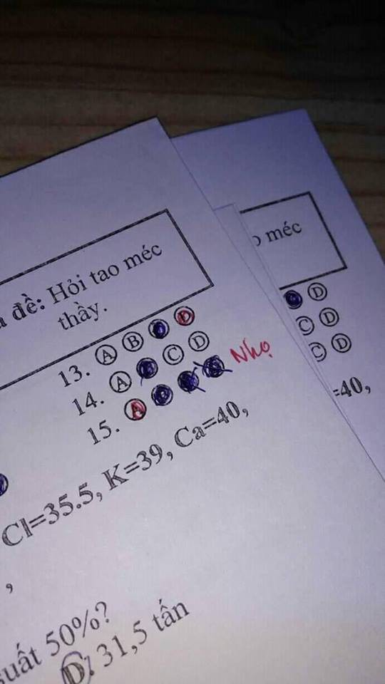 Chỉ thêm 1 dấu chấm vào mã đề thi, giáo viên khiến học sinh điêu đứng vì làm giống nhau mà kẻ 10 điểm, người 3 điểm - Ảnh 5.