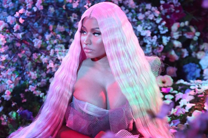 Một loạt lý do xúi quẩy khiến Nicki Minaj thay thế danh hiệu “nữ hoàng hủy show” của Ariana Grande - Ảnh 1. Một loạt lý do xúi quẩy khiến Nicki Minaj thay thế danh hiệu “nữ hoàng hủy show” của Ariana Grande - Ảnh 1.