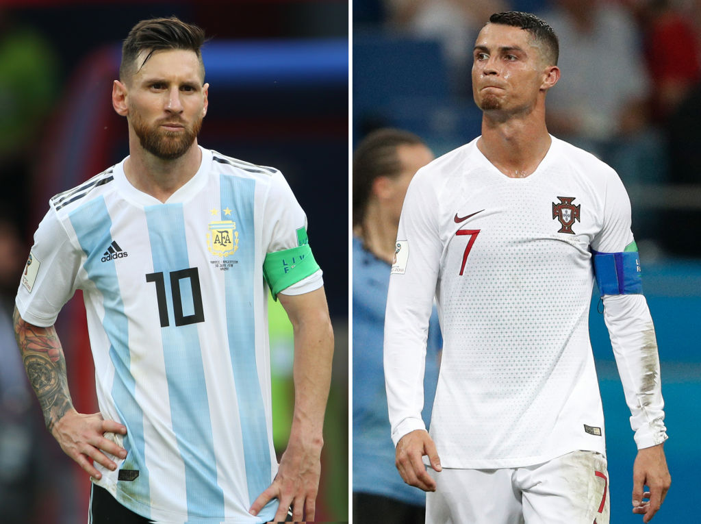 Messi, Ronaldo làm gì cũng có nhau: Cùng bị loại khỏi World Cup trong một ngày, giờ đây lại rủ nhau nếm trái đắng ở trận đầu tái xuất - Ảnh 1. Messi, Ronaldo làm gì cũng có nhau: Cùng bị loại khỏi World Cup trong một ngày, giờ đây lại rủ nhau nếm trái đắng ở trận đầu tái xuất - Ảnh 1.