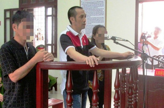 Hình ảnh Tuấn Thần Đèn tại phiên tòa năm 2014 - Ảnh 1.