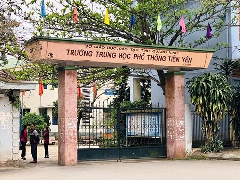 Gần 600 học sinh một trường THPT ở Quảng Ninh đồng loạt nghỉ học - Ảnh 1.