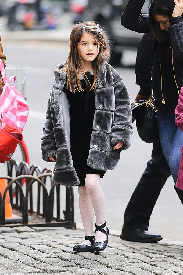 Những cô công chúa nổi tiếng nhà sao Hollywood ngày ấy nay đã lớn: Suri Cruise, Harper Beckham lột xác ngoạn mục - Ảnh 6.