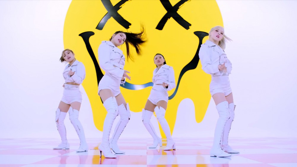MAMAMOO lại dính nghi vấn đạo nhái từ bài hát đến MV, fan tung bằng chứng đáp trả nhưng chưa thoả đáng - Ảnh 4. MAMAMOO lại dính nghi vấn đạo nhái từ bài hát đến MV, fan tung bằng chứng đáp trả nhưng chưa thoả đáng - Ảnh 4.