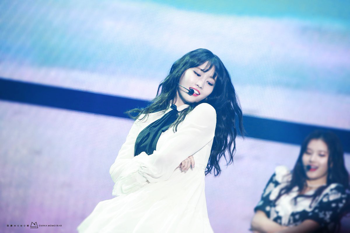 Ngất ngây với dàn “soái tỷ” Kpop: Ai cũng khí chất ngời ngời bảo sao fan nữ lại “say như điếu đổ” - Ảnh 13. Ngất ngây với dàn “soái tỷ” Kpop: Ai cũng khí chất ngời ngời bảo sao fan nữ lại “say như điếu đổ” - Ảnh 13.