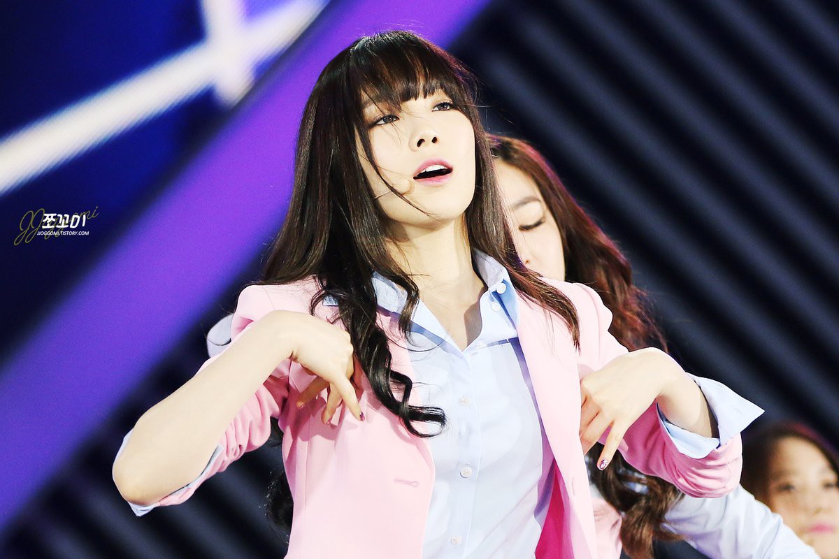 Ngất ngây với dàn “soái tỷ” Kpop: Ai cũng khí chất ngời ngời bảo sao fan nữ lại “say như điếu đổ” - Ảnh 5. Ngất ngây với dàn “soái tỷ” Kpop: Ai cũng khí chất ngời ngời bảo sao fan nữ lại “say như điếu đổ” - Ảnh 5.