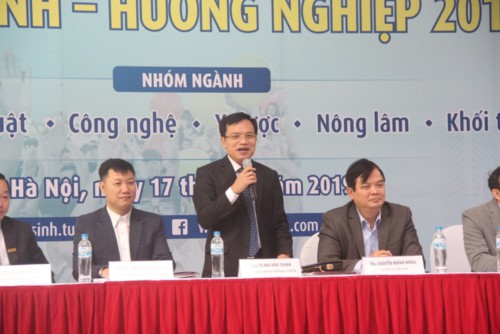 Thi THPT quốc gia 2019: Tuyệt đối kh&ocirc;ng học tủ v&agrave; cắt x&eacute;n chương tr&igrave;nh - Ảnh 1.