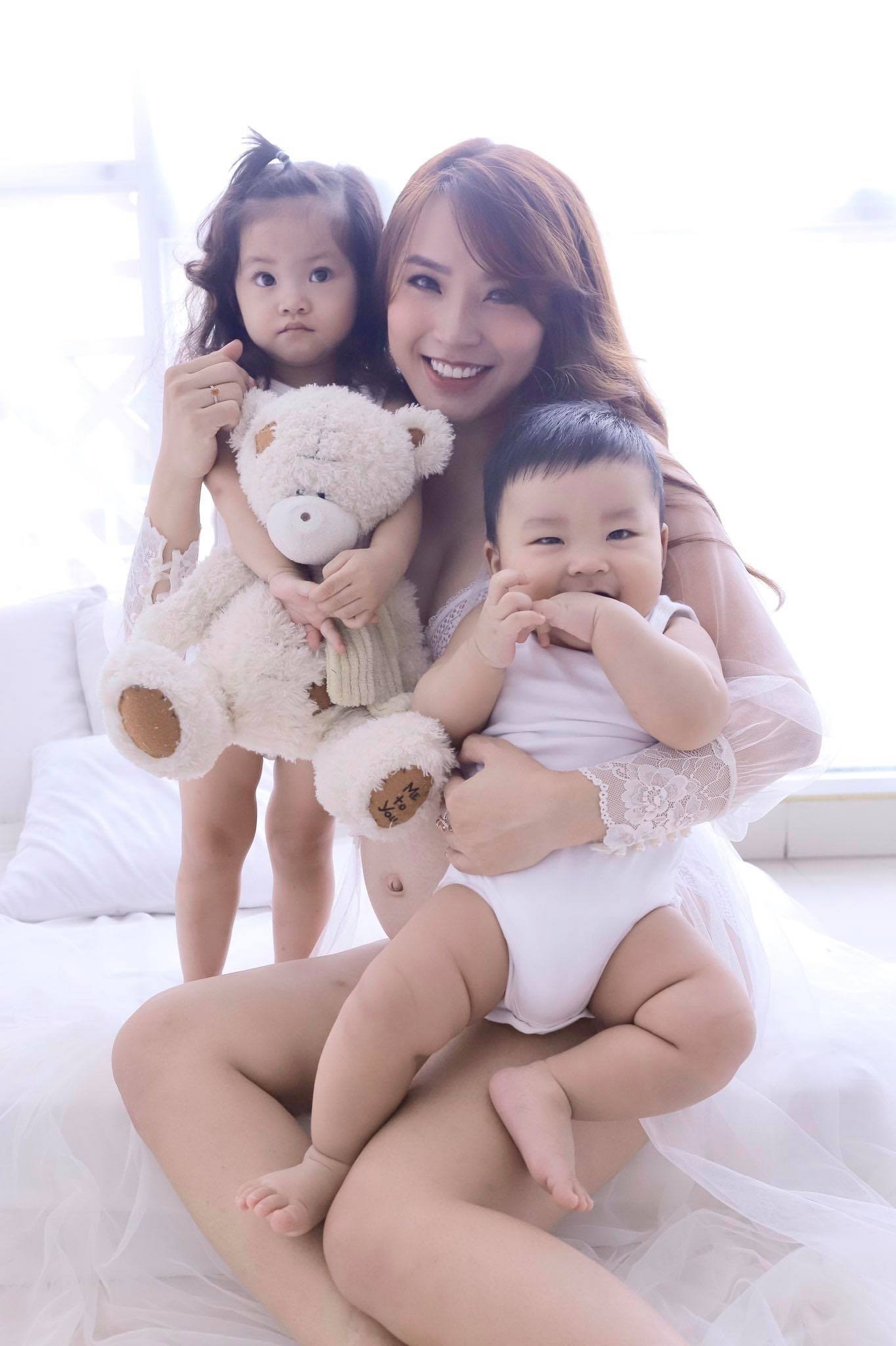 Hải Băng nói về quyết định giã từ sự nghiệp nghệ thuật ở tuổi 29 trước khi hạ sinh con thứ 3 - Ảnh 1. Hải Băng nói về quyết định giã từ sự nghiệp nghệ thuật ở tuổi 29 trước khi hạ sinh con thứ 3 - Ảnh 1.