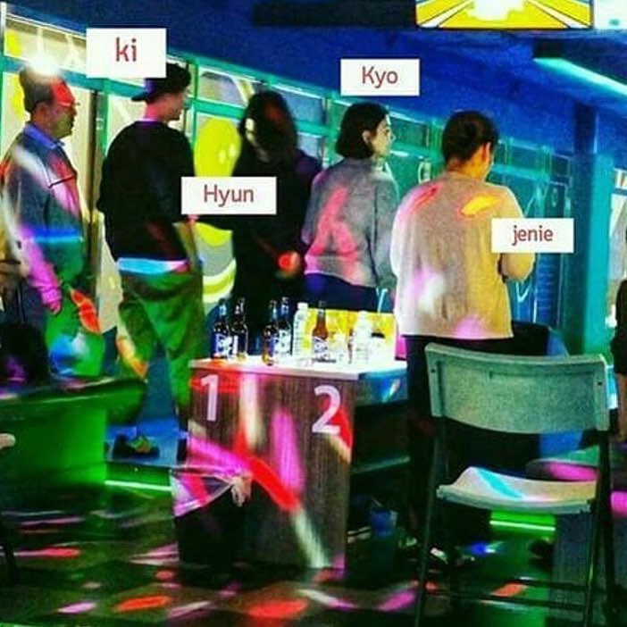 Dành cho triệu con tim hoang mang vì Song Song: 4 năm từ yêu đến cưới, họ có lúc nào hời hợt, bốc đồng như lời đồn? - Ảnh 29. Dành cho triệu con tim hoang mang vì Song Song: 4 năm từ yêu đến cưới, họ có lúc nào hời hợt, bốc đồng như lời đồn? - Ảnh 29.