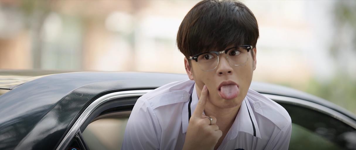 C&oacute; g&igrave; ở &Ecirc;! Nhỏ Lớp Trưởng: Sitcom đ&igrave;nh đ&aacute;m của nữ ch&iacute;nh Mắt Biếc - Ảnh 9.