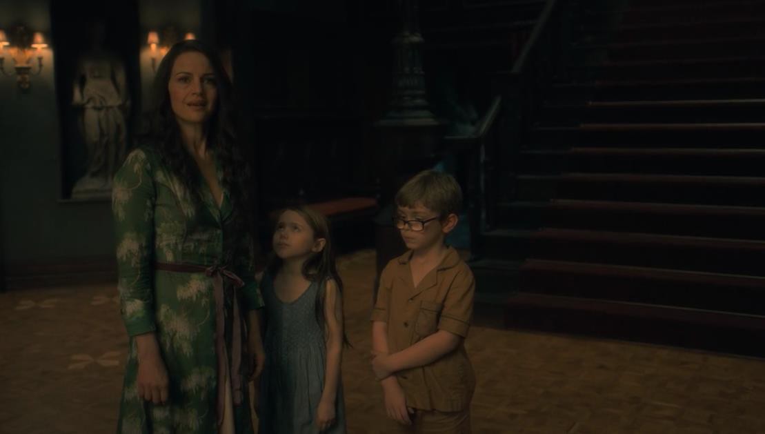 Từ hiền mẫu tới “hổ cái mất con”: Muôn kiểu hình tượng người mẹ trên Netflix - Ảnh 5. Từ hiền mẫu tới “hổ cái mất con”: Muôn kiểu hình tượng người mẹ trên Netflix - Ảnh 5.