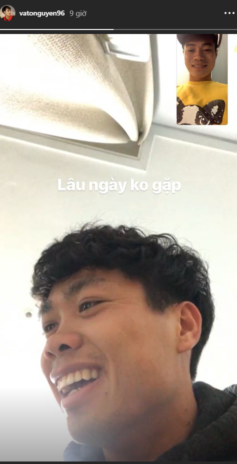 Công Phượng cực tươi tắn gọi video trò chuyện cùng Văn Toàn - Ảnh 2. Công Phượng cực tươi tắn gọi video trò chuyện cùng Văn Toàn - Ảnh 2.