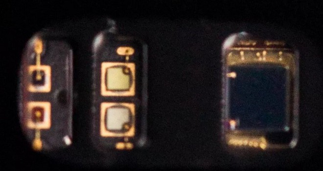 Ngắm nhìn Galaxy S10 được chụp cận cảnh bằng ống kính macro: Nét đến từng góc cạnh đường nét! - Ảnh 11.