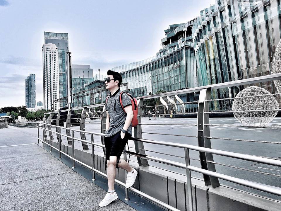 MC Tuấn Tú VTV còn có một người anh điển trai lại tài năng: Nhà gì khéo đẻ ghê!!! - Ảnh 7. MC Tuấn Tú VTV còn có một người anh điển trai lại tài năng: Nhà gì khéo đẻ ghê!!! - Ảnh 7.