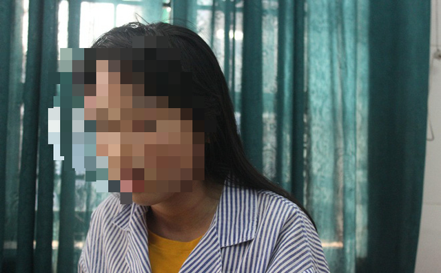 Tường tr&igrave;nh của nữ sinh cầm đầu vụ lột quần &aacute;o, đ&aacute;nh hội đồng bạn học - Ảnh 1.