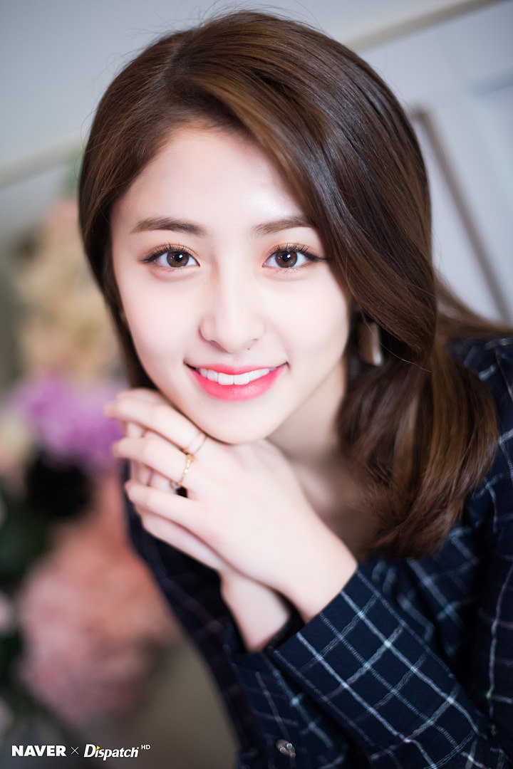 Xuất hiện công ty có dàn visual đỉnh không kém Big3: Hết bình chọn đẹp nhất Thế giới lại sở hữu nhan sắc cực phẩm - Ảnh 28. Xuất hiện công ty có dàn visual đỉnh không kém Big3: Hết bình chọn đẹp nhất Thế giới lại sở hữu nhan sắc cực phẩm - Ảnh 28.
