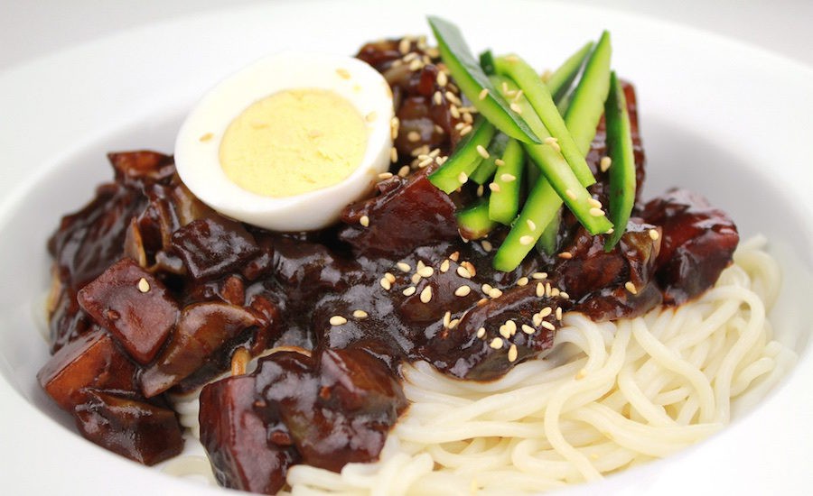 Nếu phải chọn ra một loại  nguyên liệu mà người Hàn không thể sống thiếu, thì hẳn đó phải là quả trứng! - Ảnh 4.