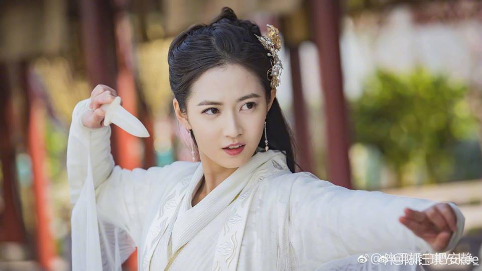 Nhờ Tân Ỷ Thiên Đồ Long Ký 2019, Tô Hữu Bằng nằm không cũng hưởng lợi - Ảnh 4. Nhờ Tân Ỷ Thiên Đồ Long Ký 2019, Tô Hữu Bằng nằm không cũng hưởng lợi - Ảnh 4.