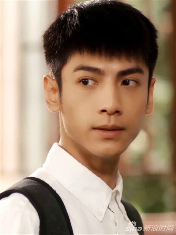 Bức ảnh Chung Hán Lương hồi năm 18 tuổi đang gây sốt, fan cảm thán: Đây mới đúng là Hà Dĩ Thâm thời trẻ chứ! - Ảnh 7.