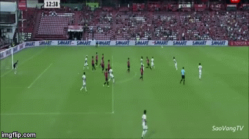 Đặng Văn L&acirc;m giữ sạch lưới gi&uacute;p Muangthong United thắng trận đầu ti&ecirc;n tại Thai League 1 - Ảnh 2.