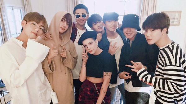 Trước khi hợp tác với nhau, Halsey đã là một fangirl chính hiệu của BTS như này rồi đây! - Ảnh 2.