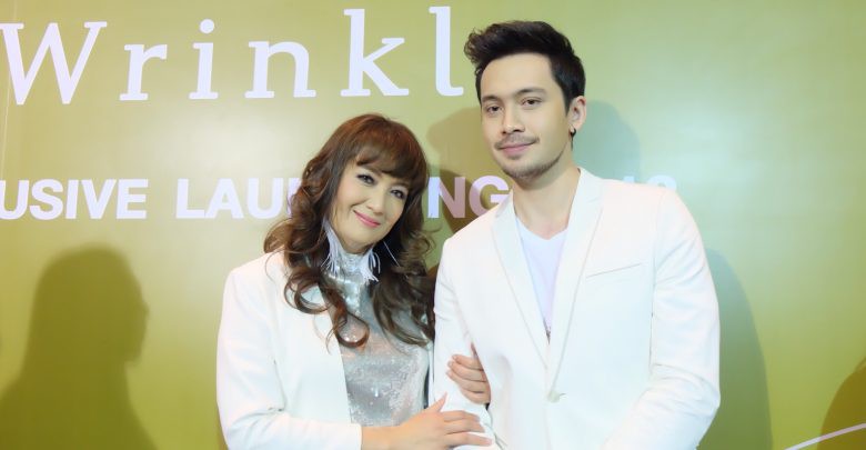 Những b&agrave; mẹ vừa nổi tiếng vừa gi&agrave;u c&oacute; của sao Th&aacute;i: Mẹ t&agrave;i tử Friendzone g&acirc;y bất ngờ, nhưng chưa bằng người cuối - Ảnh 30.