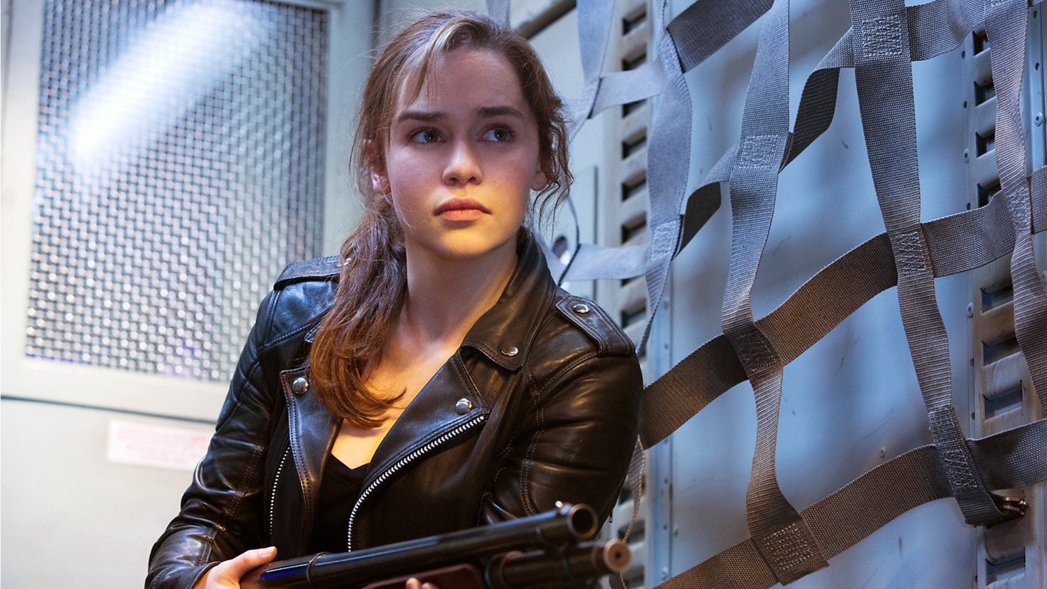 emilia-clarke-joins-lucasfilms-han-solo-film-social-15551292600381731289937.jpg