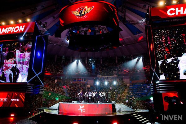 Đánh bại Griffin 3 trắng, SKT T1 chính thức vô địch LCK xuân 2019, giành quyền sang Việt Nam dự MSI - Ảnh 7.