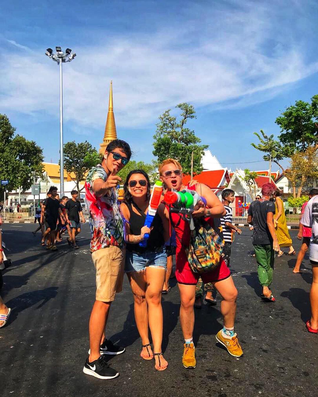 Dàn trai xinh gái đẹp hội tụ ở Songkran, nhìn thôi cũng biết lễ hội hot cỡ nào - Ảnh 7. Dàn trai xinh gái đẹp hội tụ ở Songkran, nhìn thôi cũng biết lễ hội hot cỡ nào - Ảnh 7.