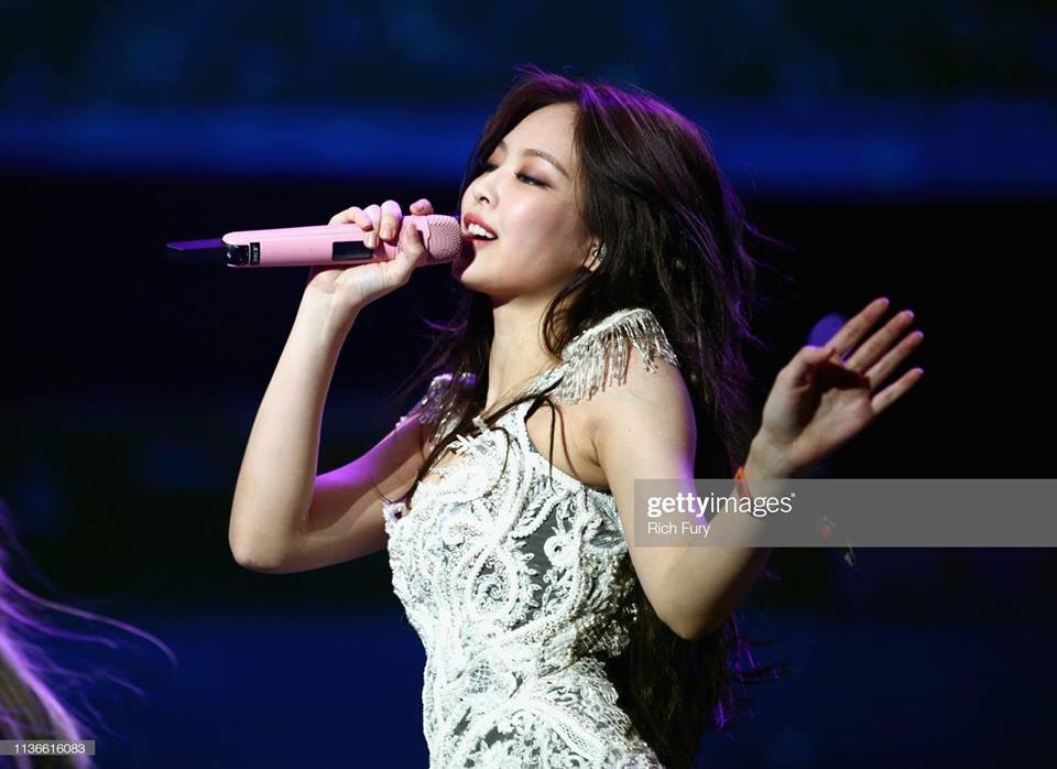 jennie-15553100296151039778615.jpg