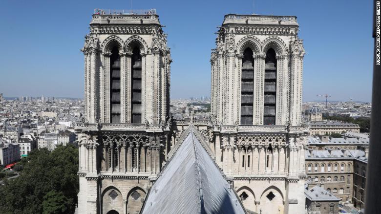 Những bảo vật khiến Nhà thờ Đức Bà Paris là biểu tượng bất diệt trong trái tim người Pháp: Bao nhiêu thứ còn nguyên vẹn sau đám cháy? - Ảnh 3.