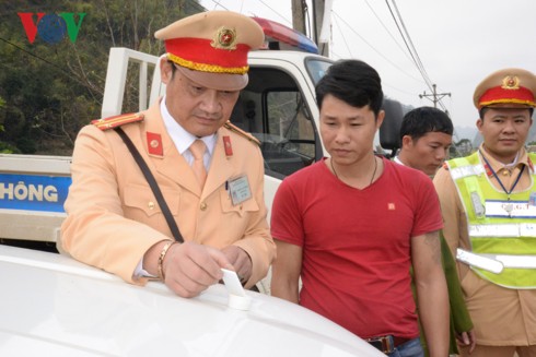 Chưa đơn vị vận tải nào tại Sơn La phát hiện lái xe sử dụng ma túy - Ảnh 1.