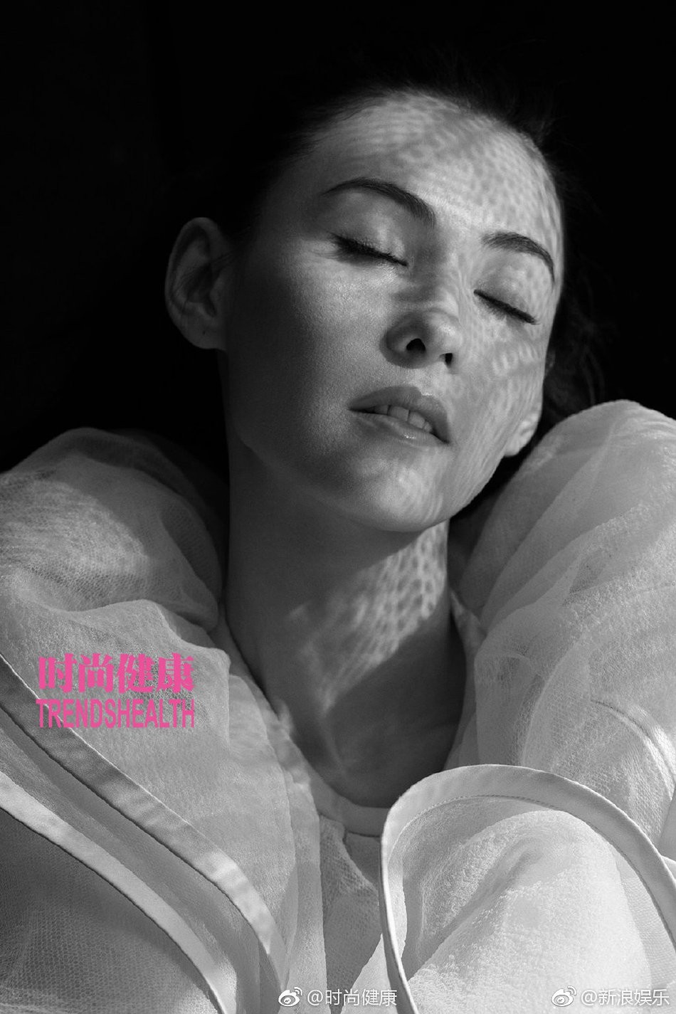 “Khuynh quốc khuynh thành” thời son trẻ, 6 đại mỹ nhân Trung lại thất bại khi lấy chồng xuất chúng: Ngoại tình gay cấn, bạo lực, tính kế - Ảnh 5. “Khuynh quốc khuynh thành” thời son trẻ, 6 đại mỹ nhân Trung lại thất bại khi lấy chồng xuất chúng: Ngoại tình gay cấn, bạo lực, tính kế - Ảnh 5.